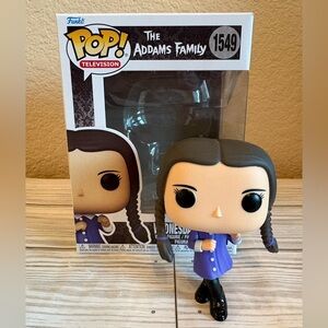 FIRM🖤Funko Pop The Addams Family Wednesday Vinyl Figure